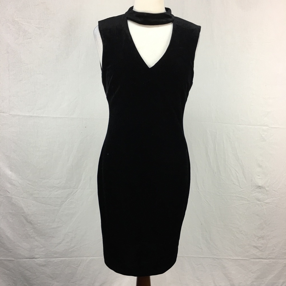 Calvin Klein Black Velvet Sleeveless Keyhole Dress